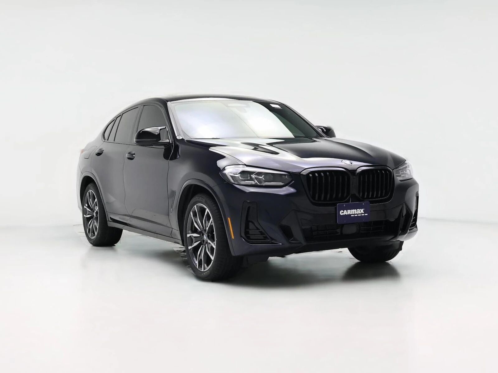 2023 BMW X4