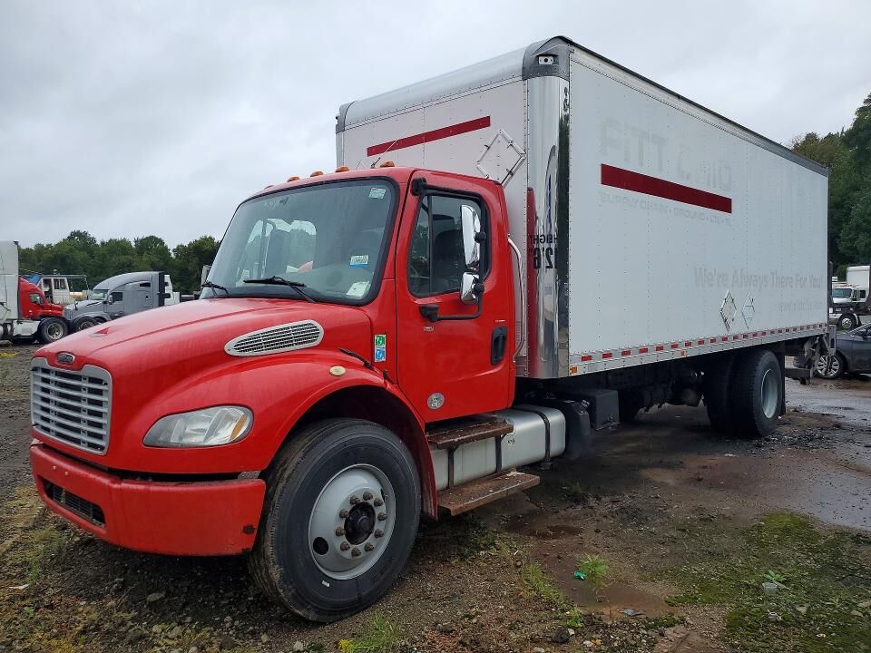 2017 FREIGHTLINER M2