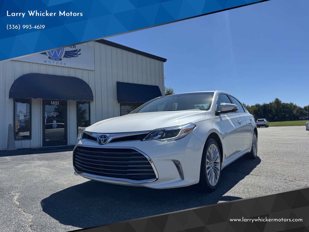 2017 TOYOTA Avalon