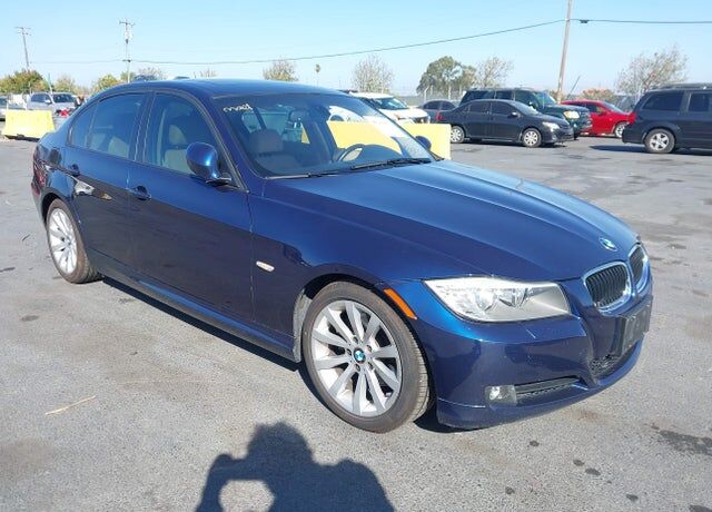 2011 BMW 3 Series
