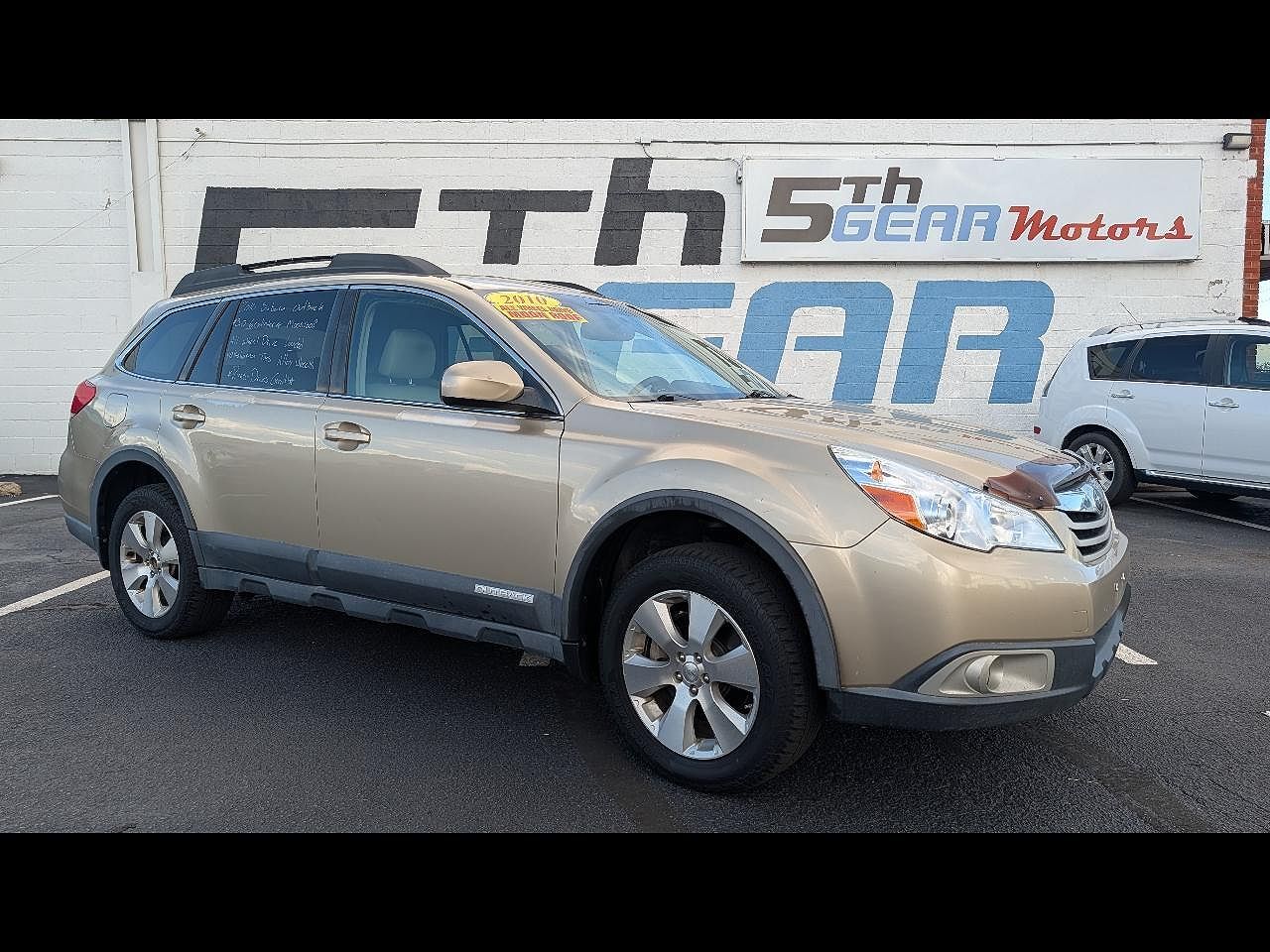 2010 SUBARU Outback