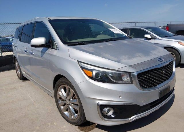 2016 KIA Sedona