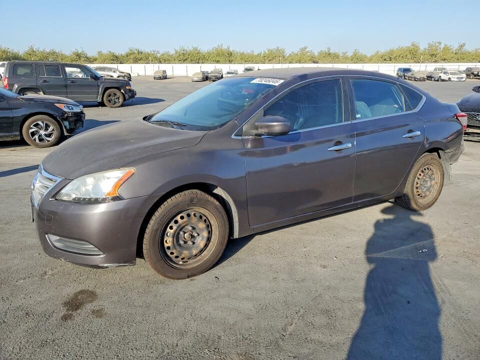 2015 NISSAN Sentra
