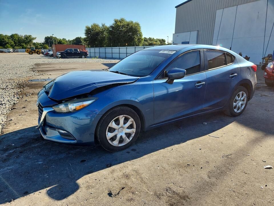 2017 MAZDA Mazda3