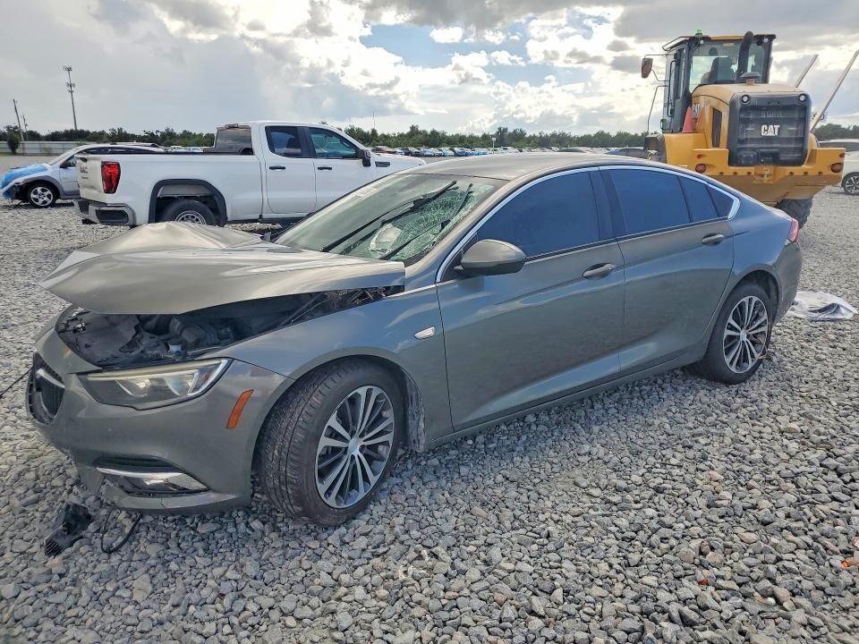 2018 BUICK Regal