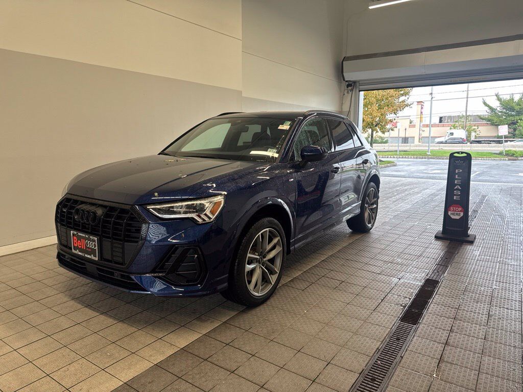 2025 AUDI Q3