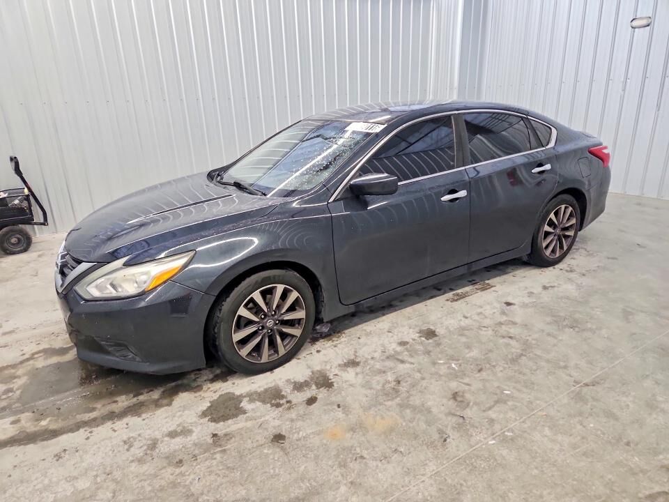 2017 NISSAN Altima