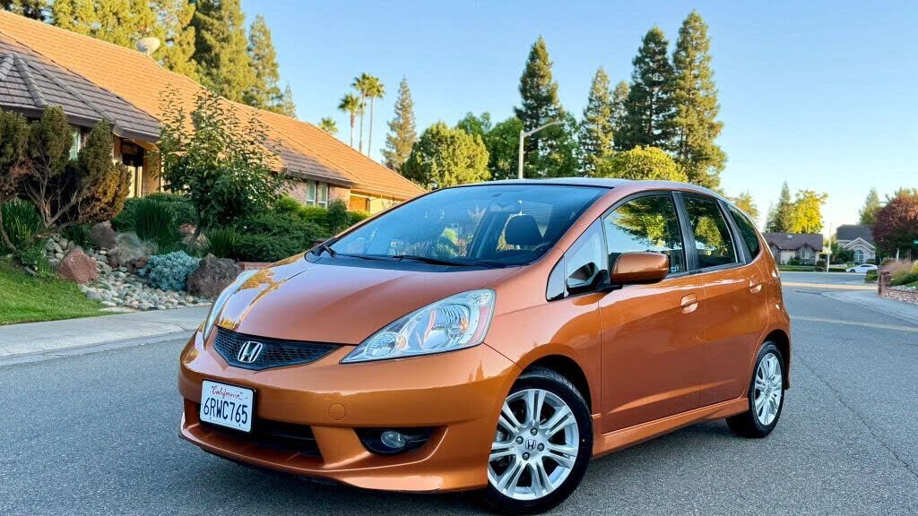 2011 HONDA Fit