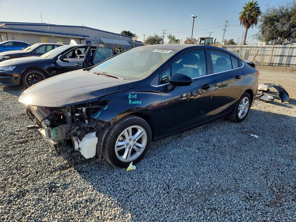 2018 CHEVROLET Cruze