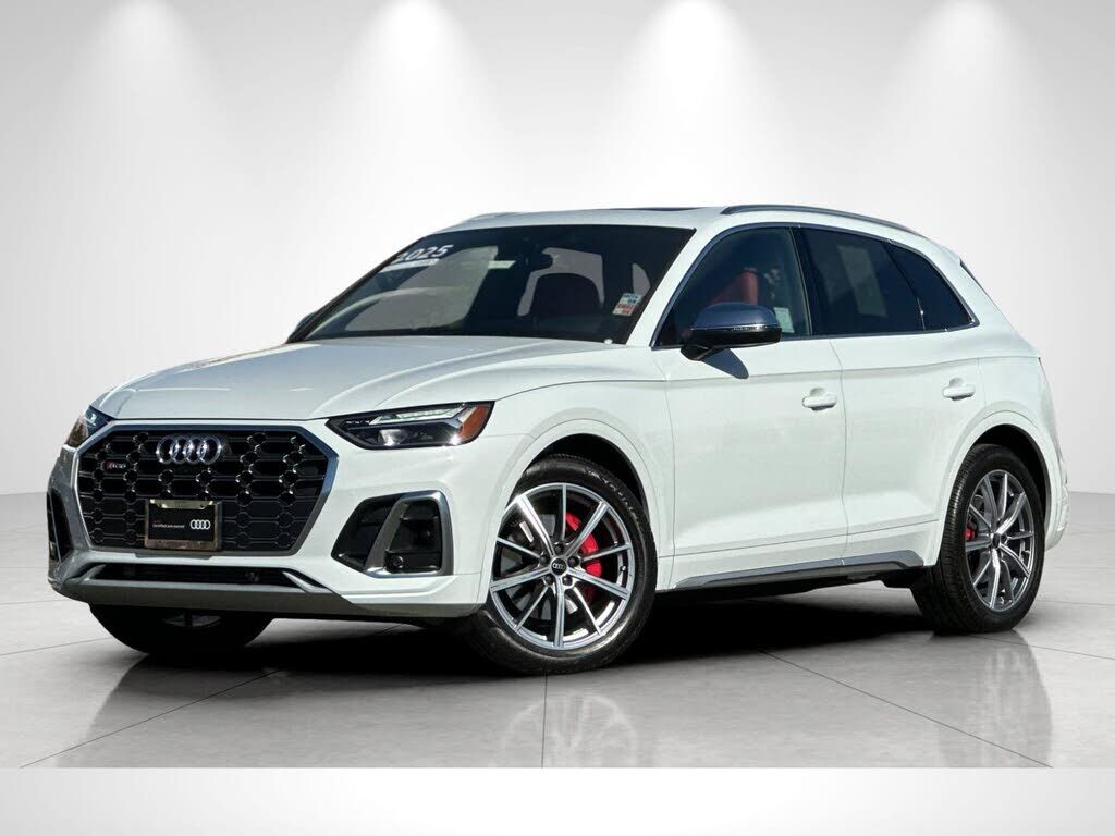 2025 AUDI SQ5