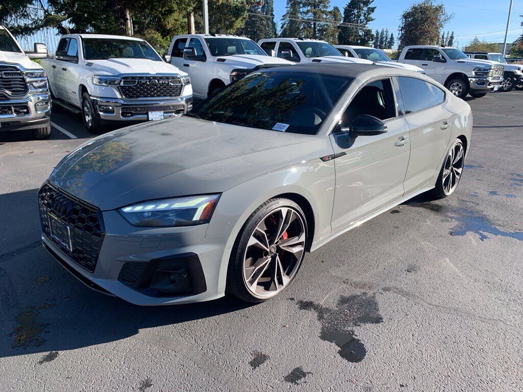 2022 AUDI S5