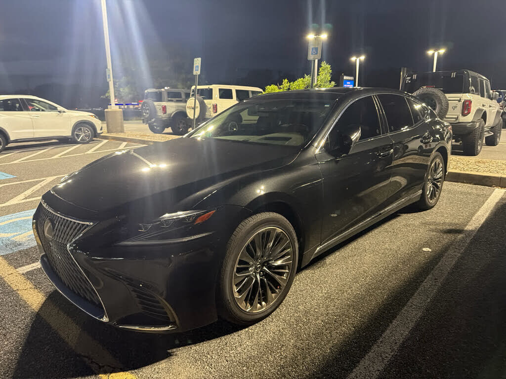 2018 LEXUS LS
