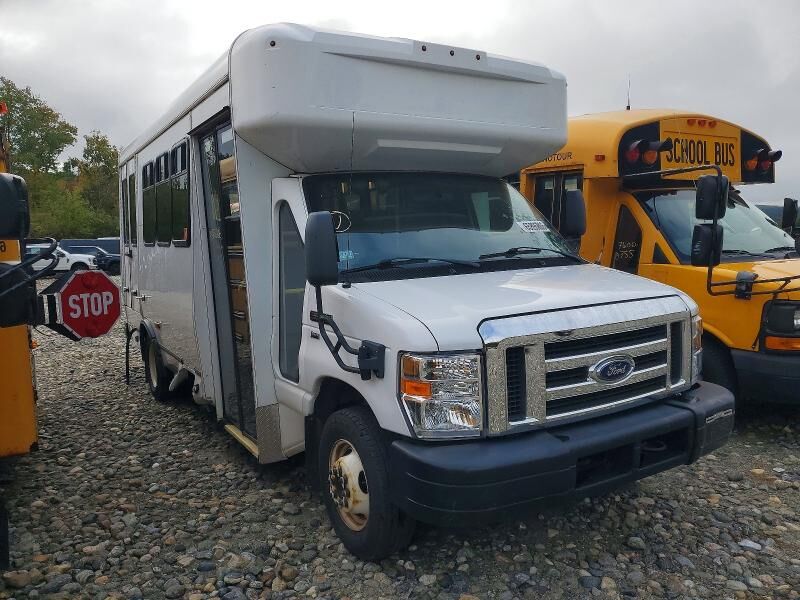 2019 FORD E-350