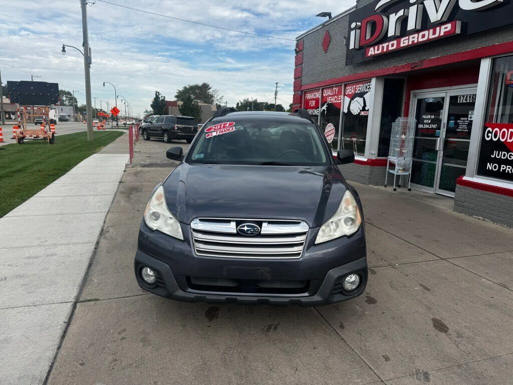 2014 SUBARU Outback