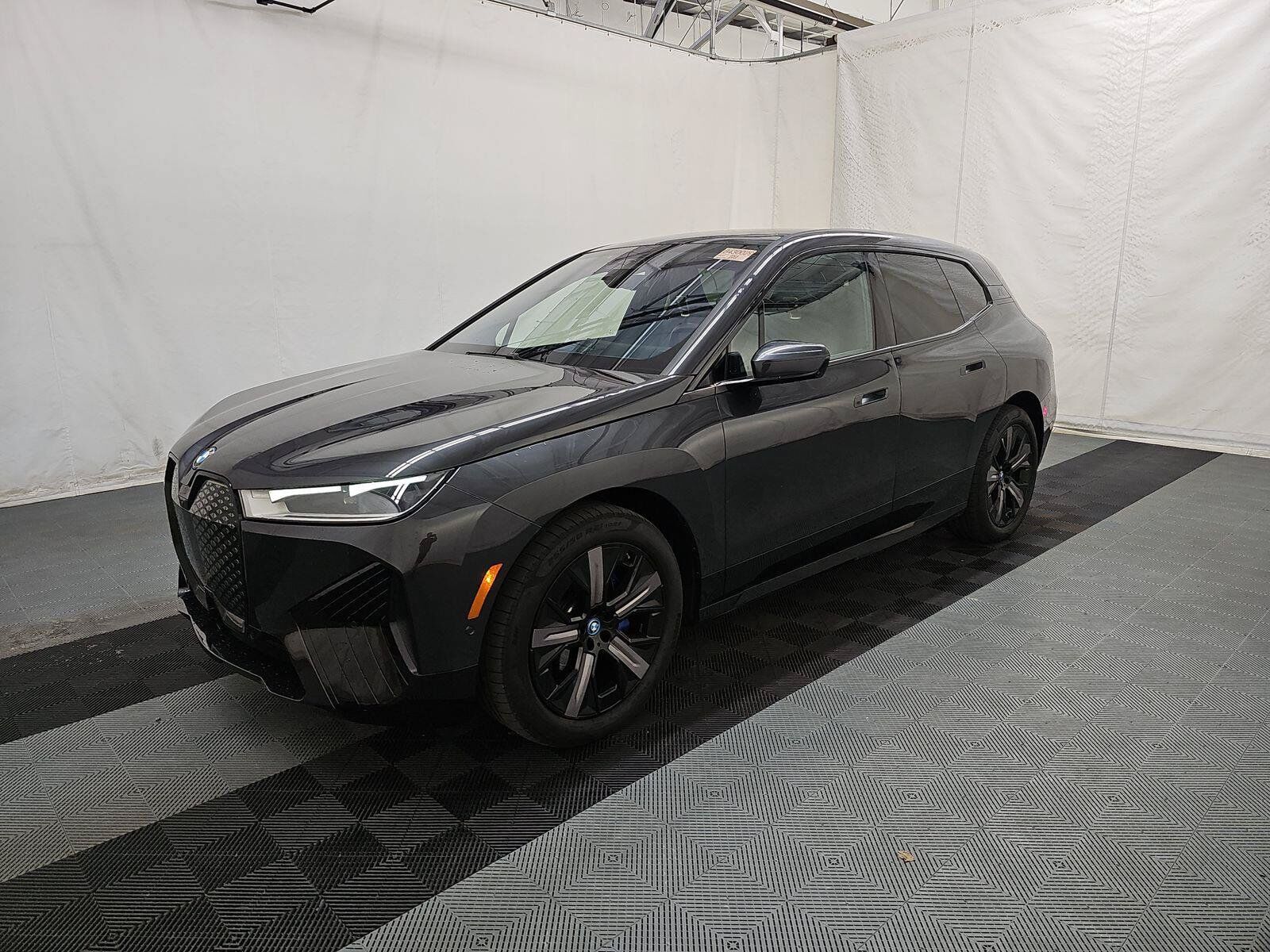 2024 BMW ix