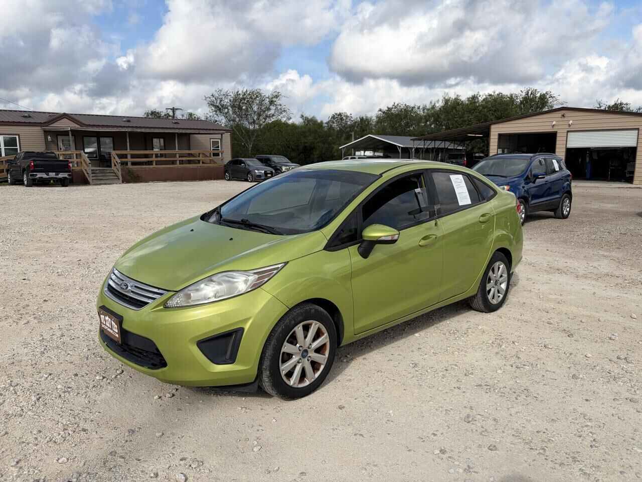 2013 FORD Fiesta