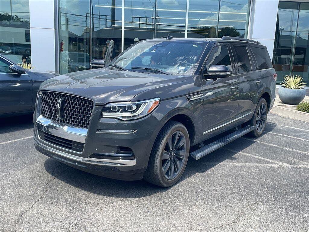 2023 LINCOLN Navigator