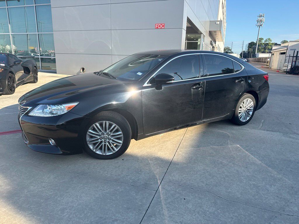 2015 LEXUS ES