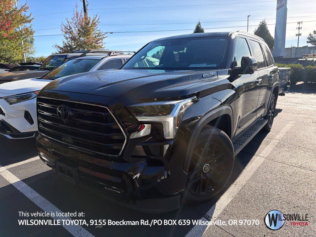 2024 TOYOTA Sequoia