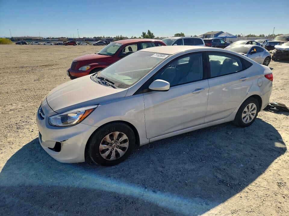 2017 HYUNDAI Accent