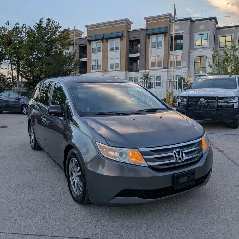 2011 HONDA Odyssey