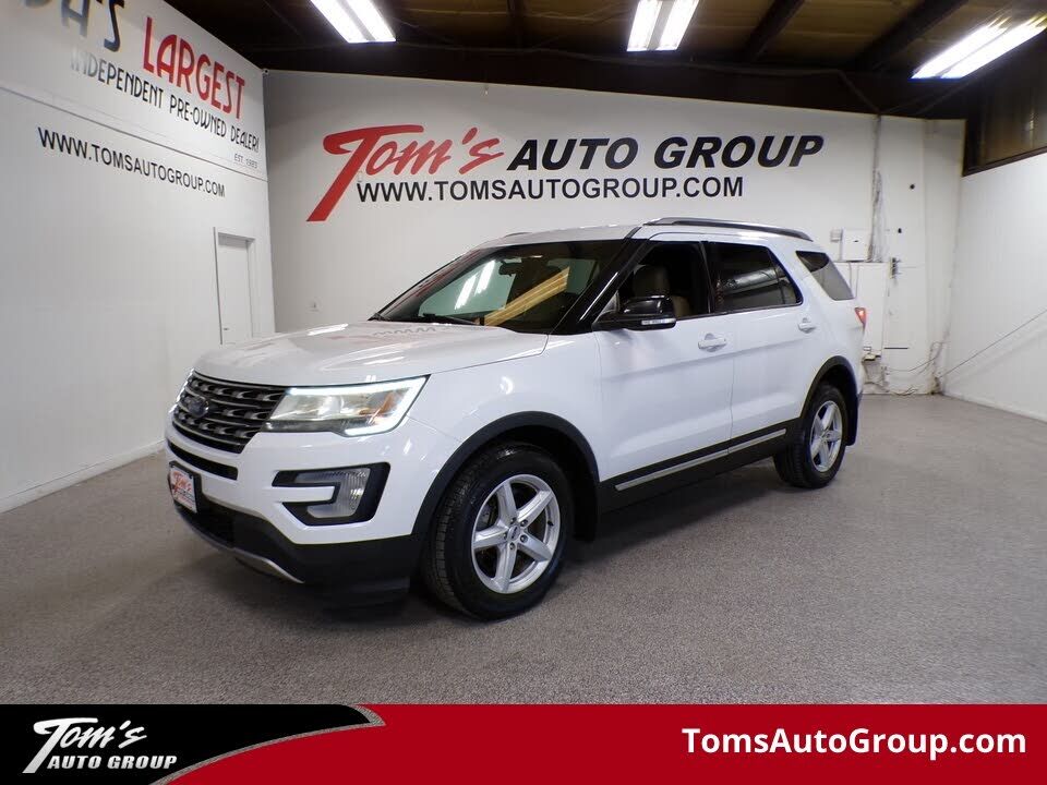 2016 FORD Explorer