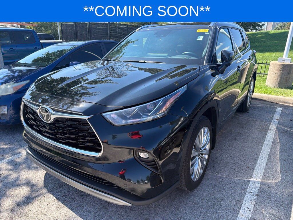 2024 TOYOTA Highlander