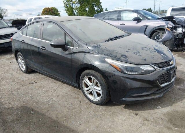 2017 CHEVROLET Cruze