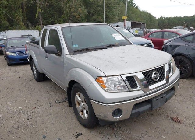2011 NISSAN Frontier
