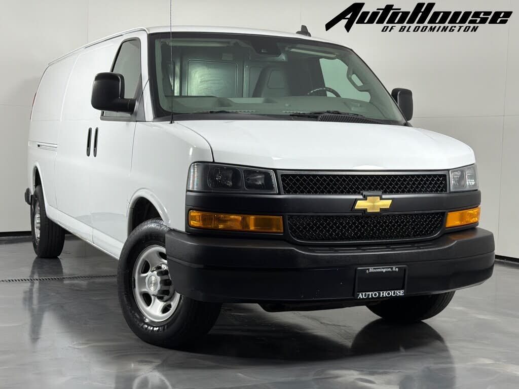2019 CHEVROLET Express