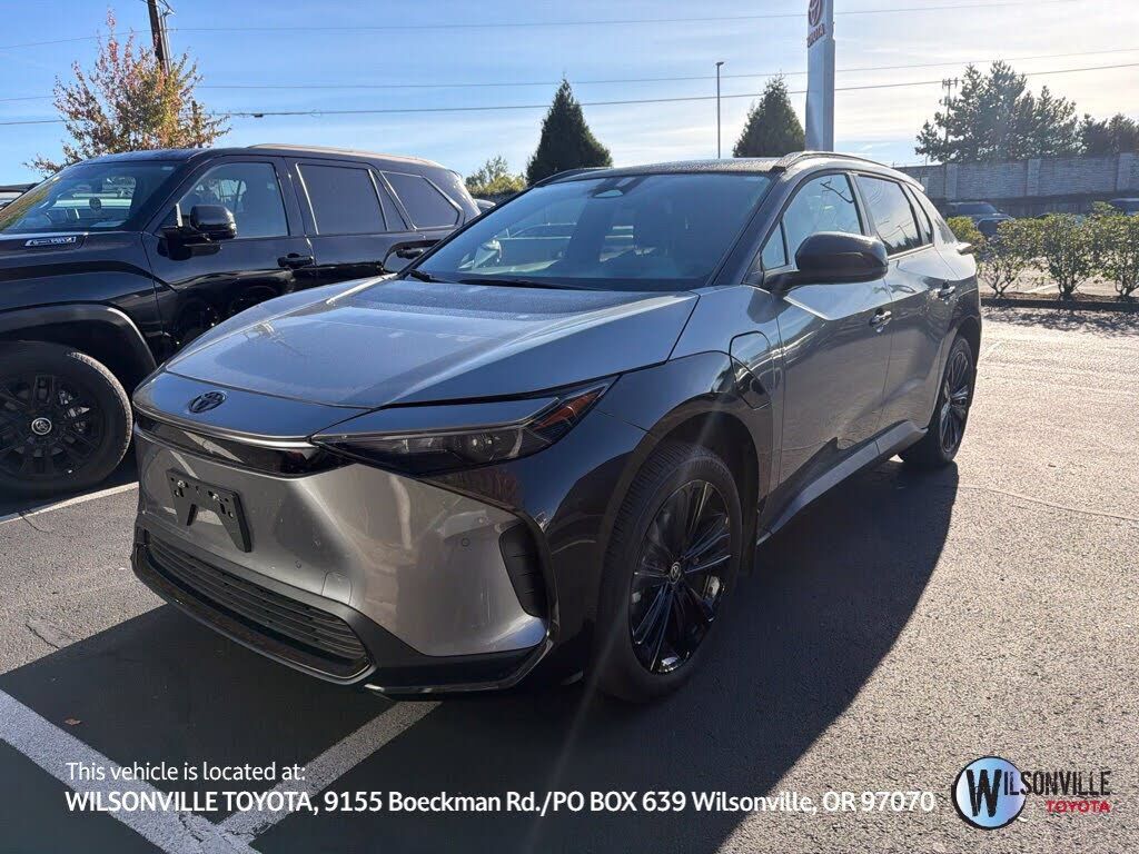 2025 TOYOTA bZ4X
