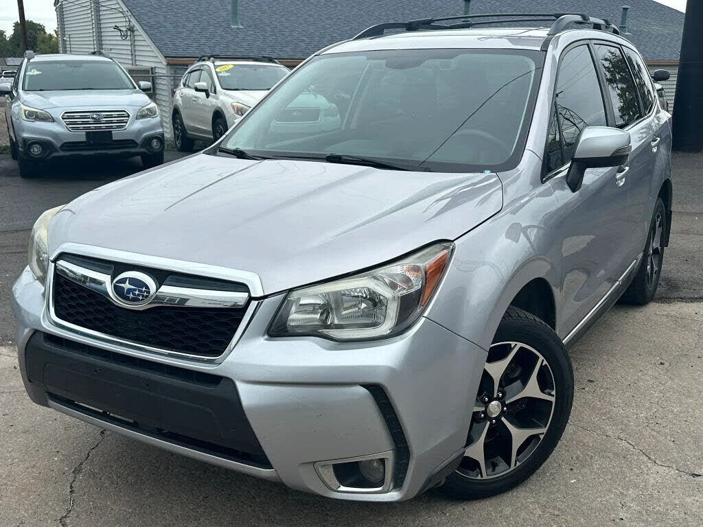 2016 SUBARU Forester