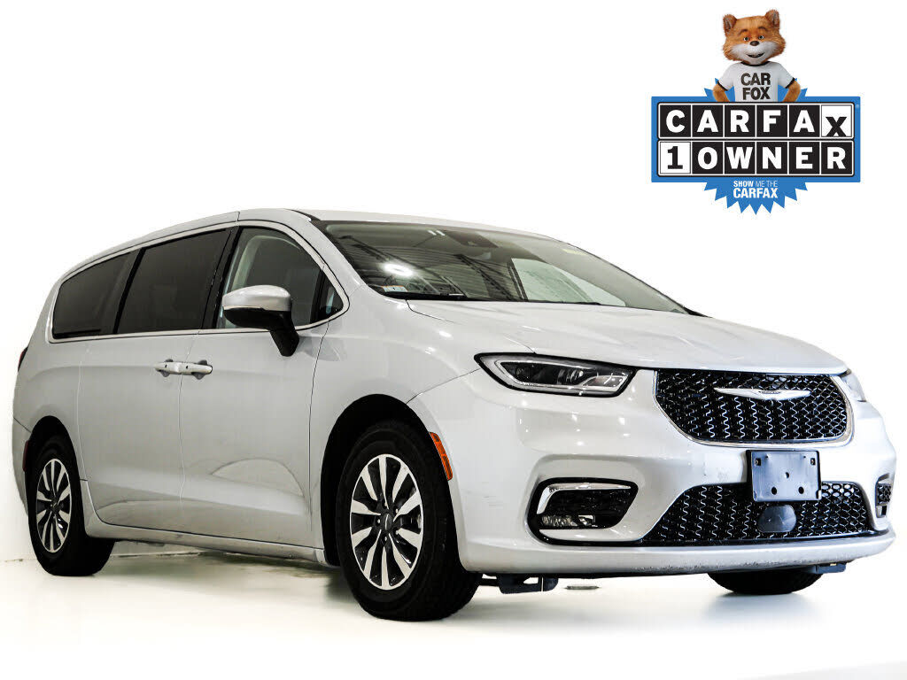 2023 CHRYSLER Pacifica