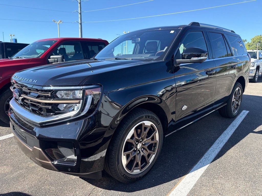 2025 FORD Expedition