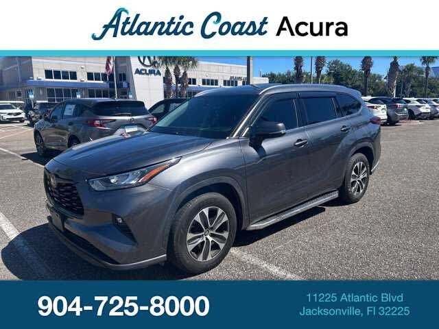 2020 TOYOTA Highlander