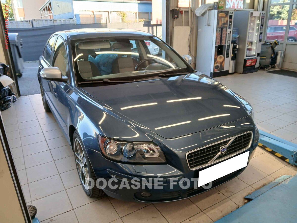2007 VOLVO S40