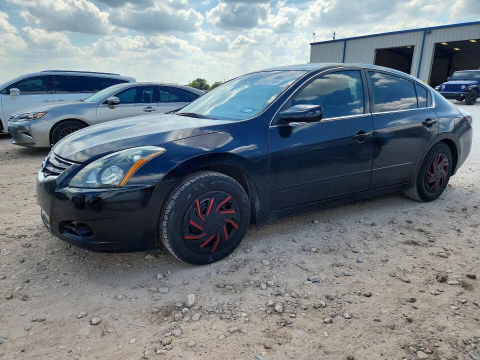 2011 NISSAN Altima