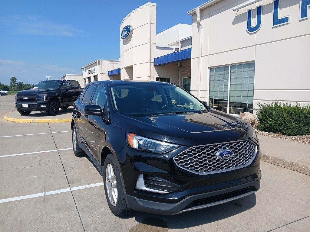 2024 FORD Edge