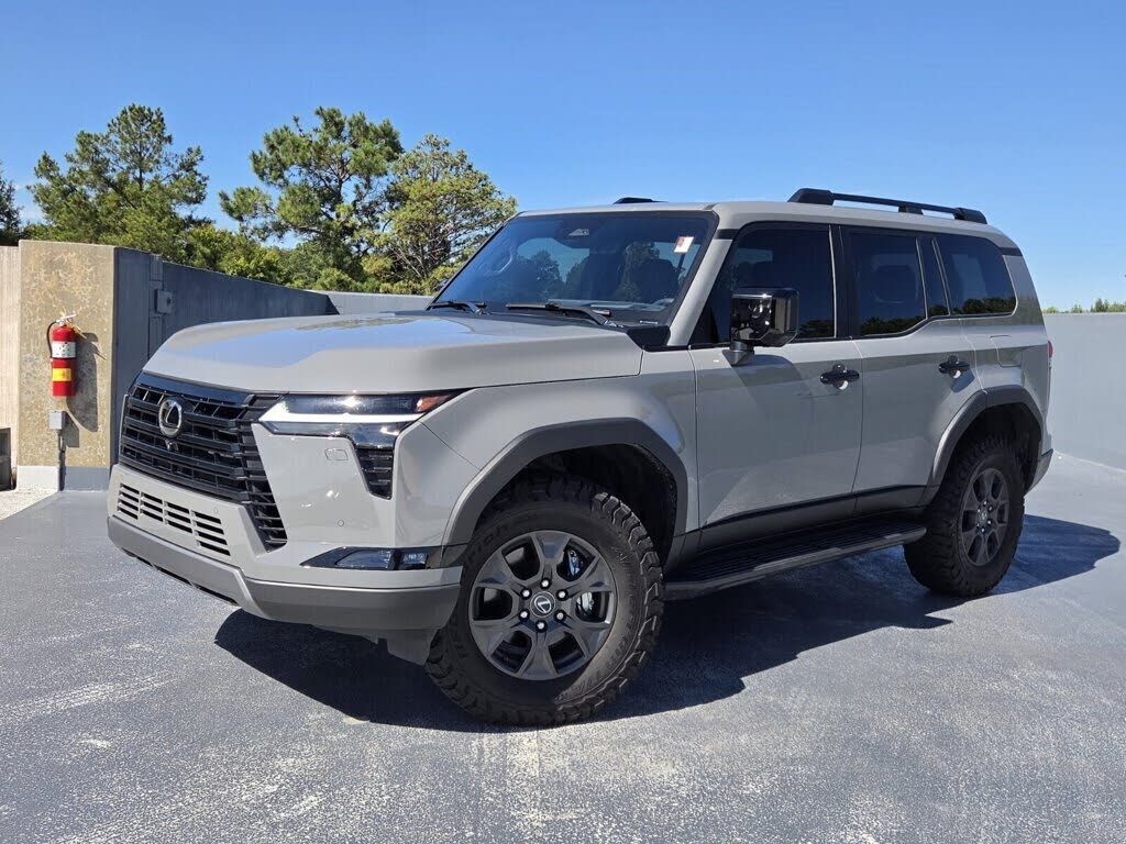 2024 LEXUS GX