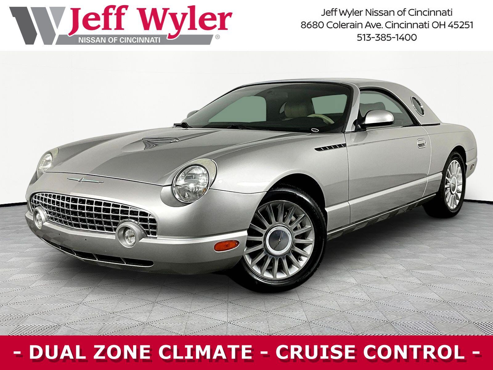 2004 FORD Thunderbird