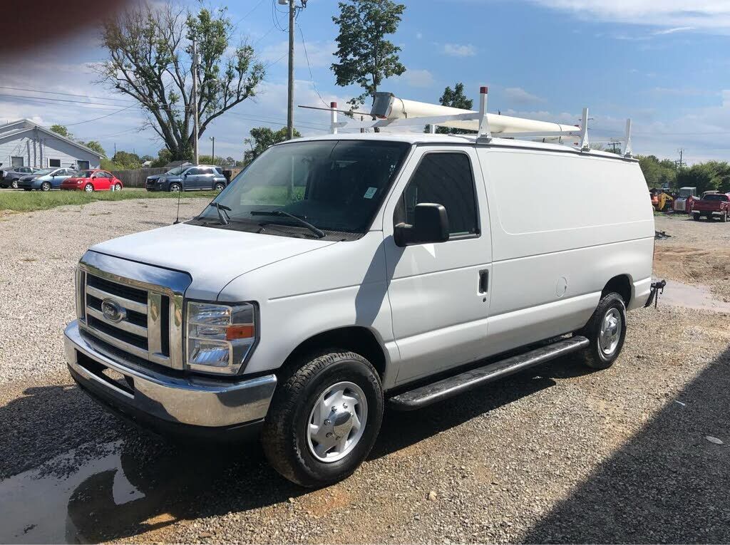 2012 FORD E-250