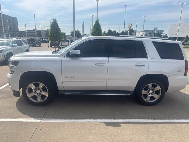 2016 CHEVROLET Tahoe
