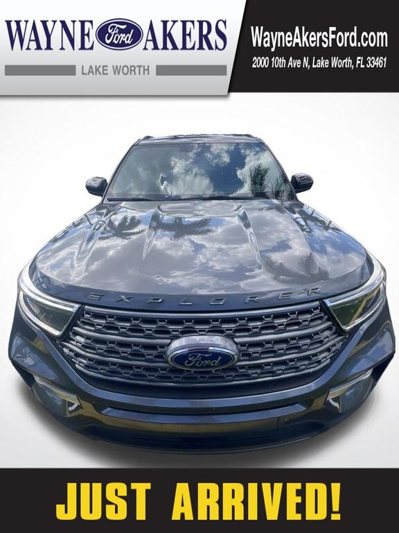 2023 FORD Explorer