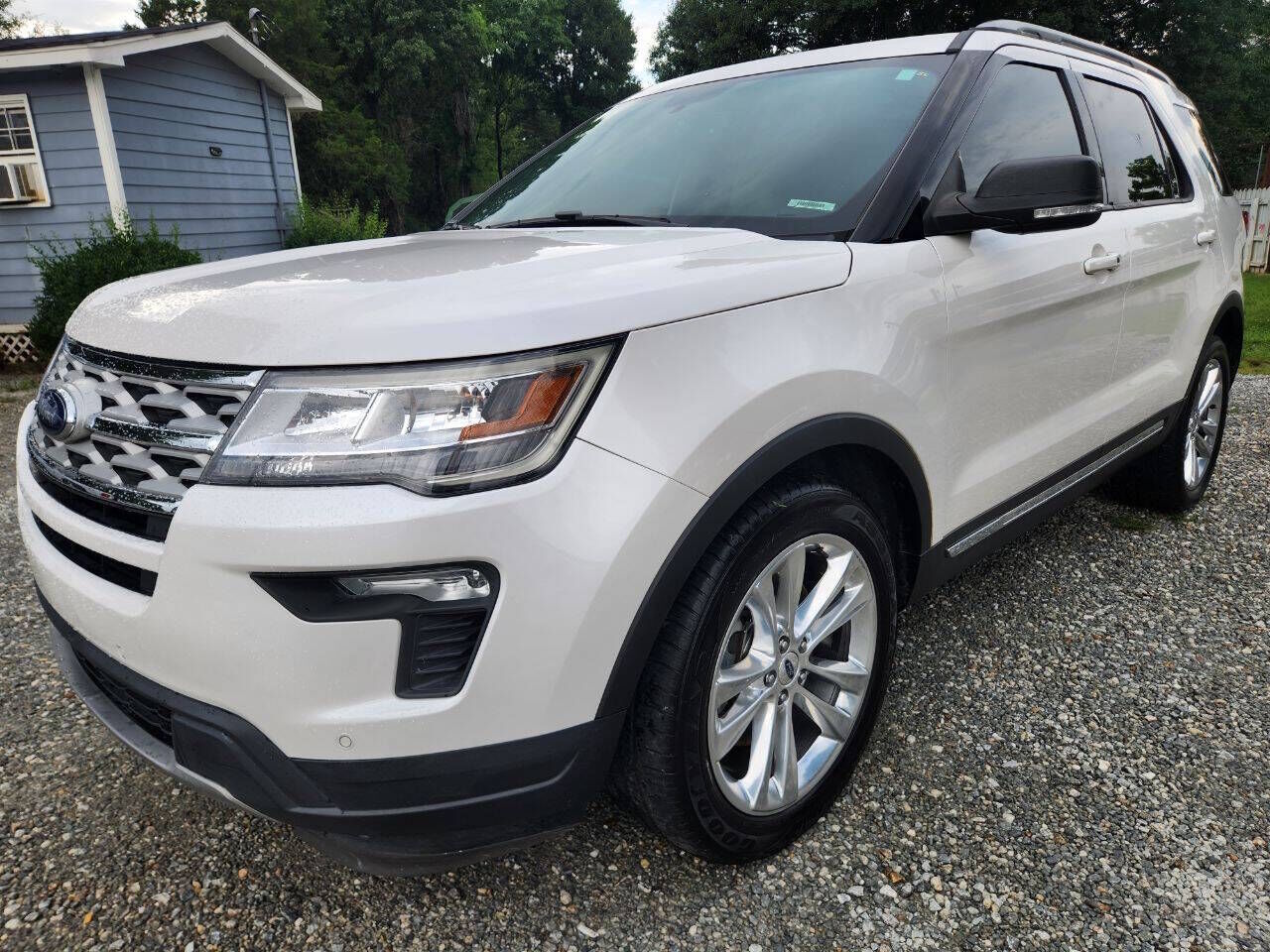 2019 FORD Explorer