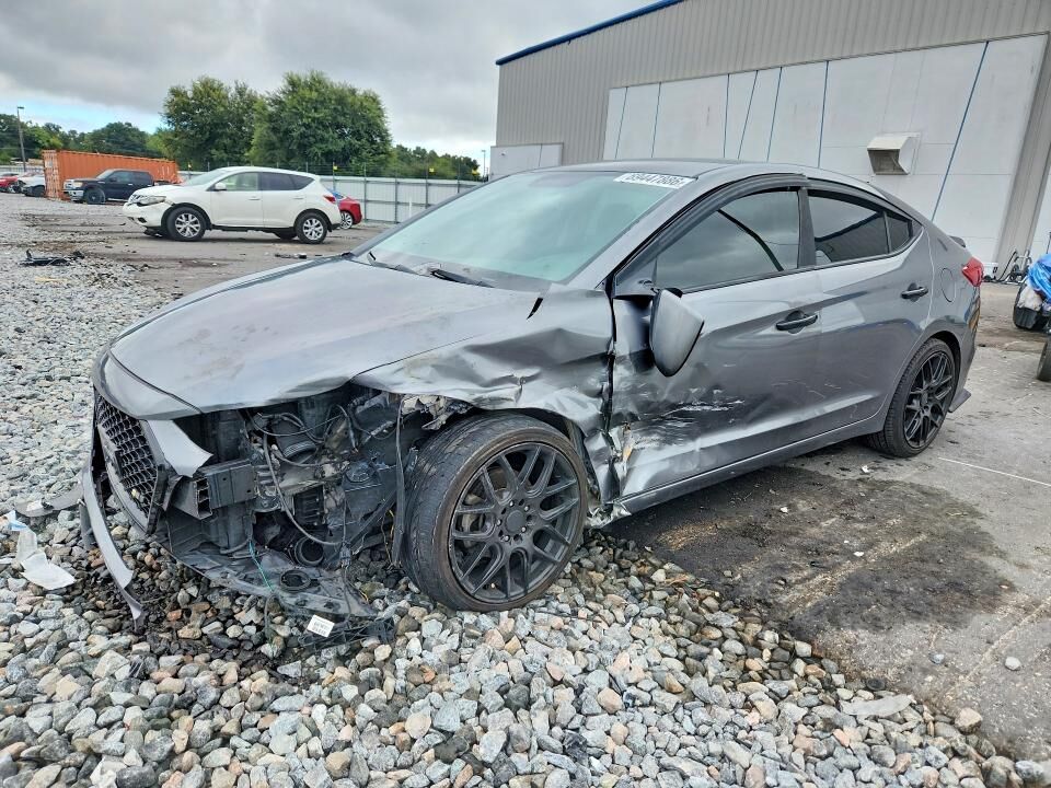 2018 HYUNDAI Elantra