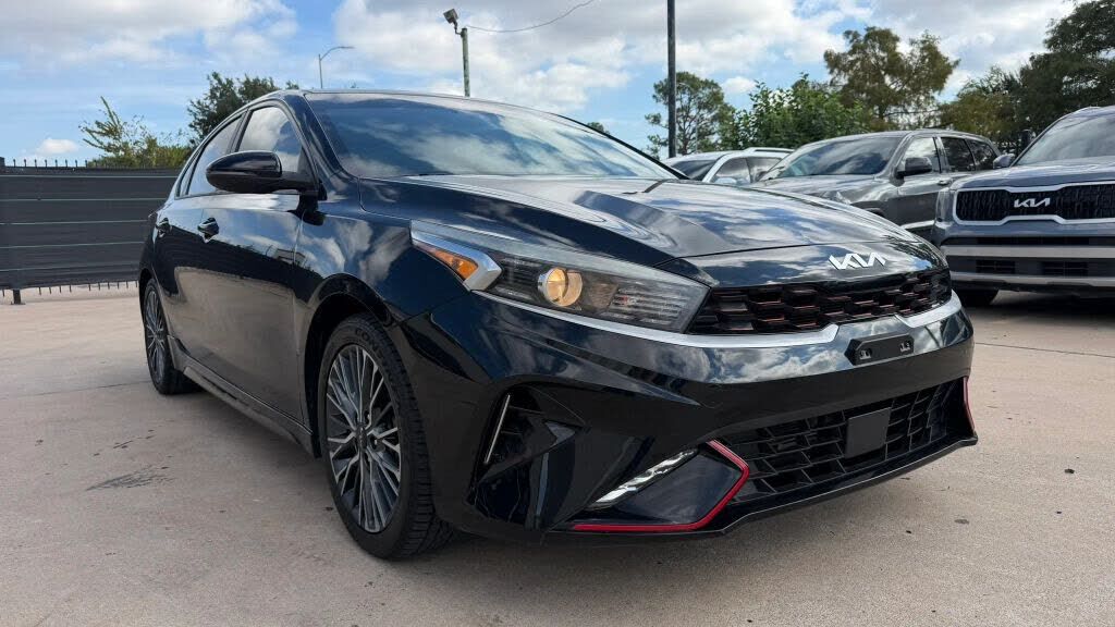 2023 KIA Forte