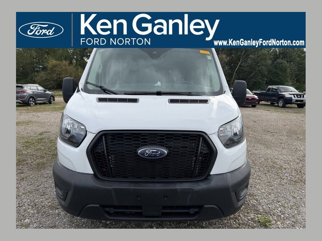 2023 FORD Transit