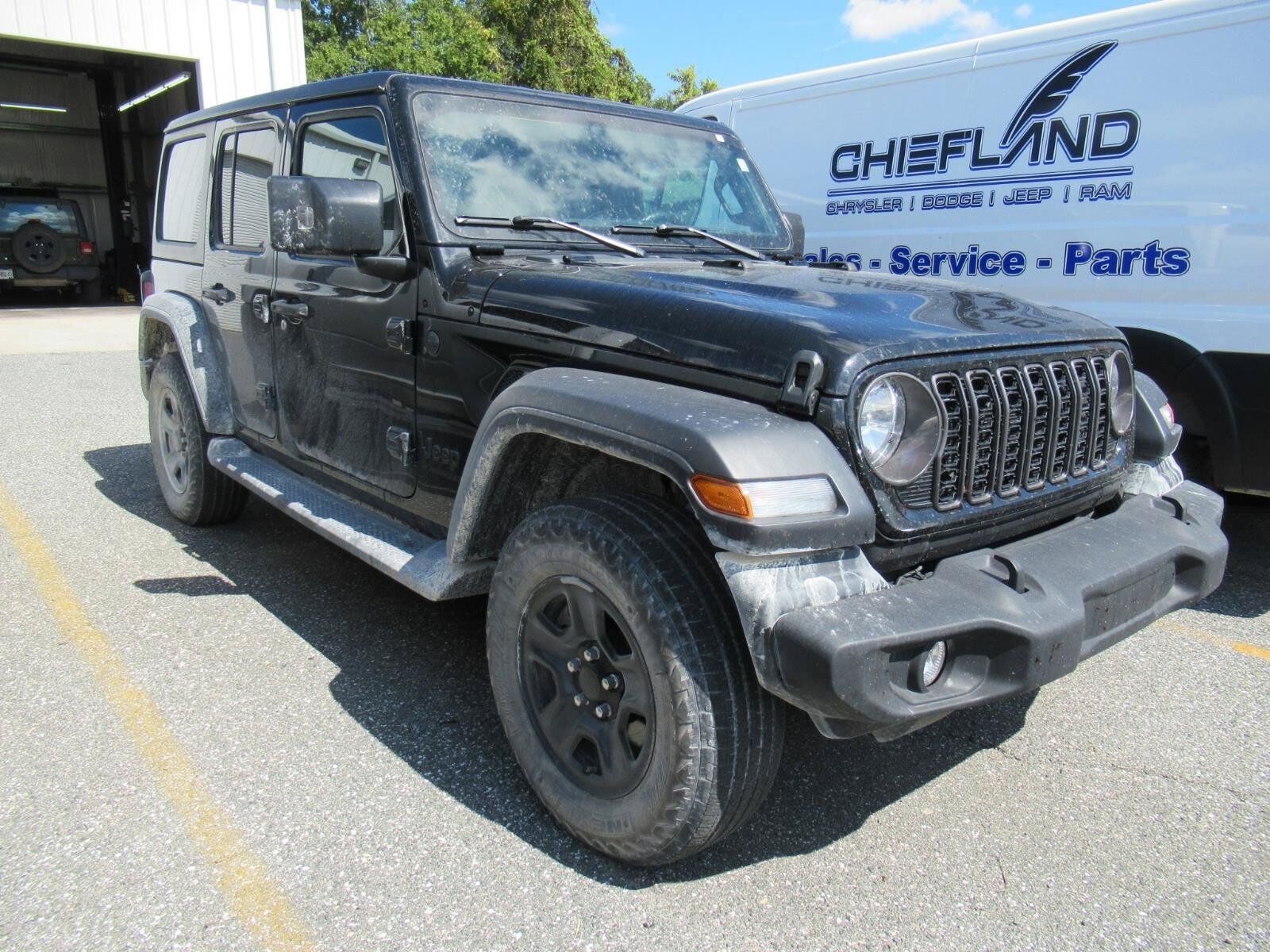 2024 JEEP Wrangler