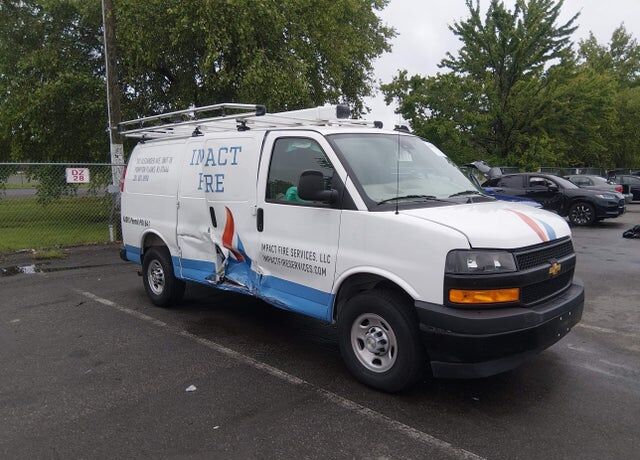 2025 CHEVROLET Express