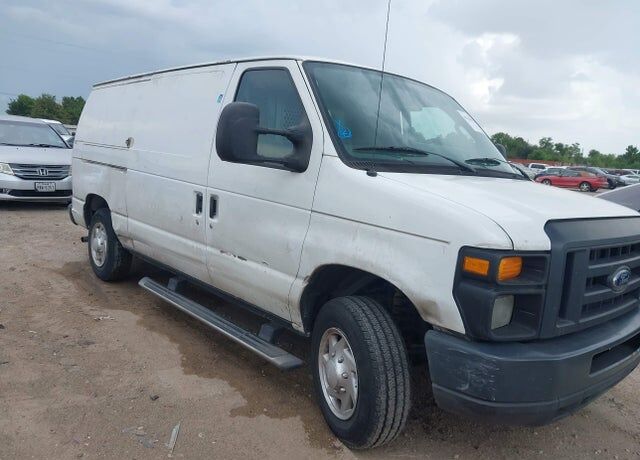 2012 FORD E-150